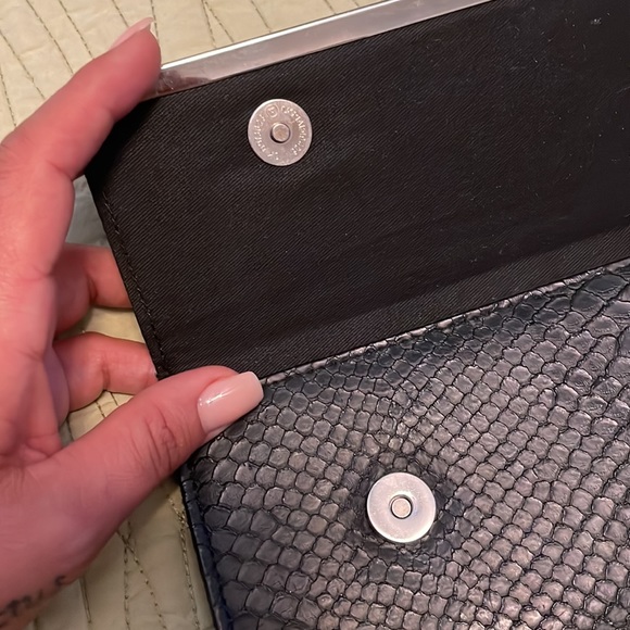 Express Black Faux Croc Leather Clutch Envelope Flap - Picture 7 of 9